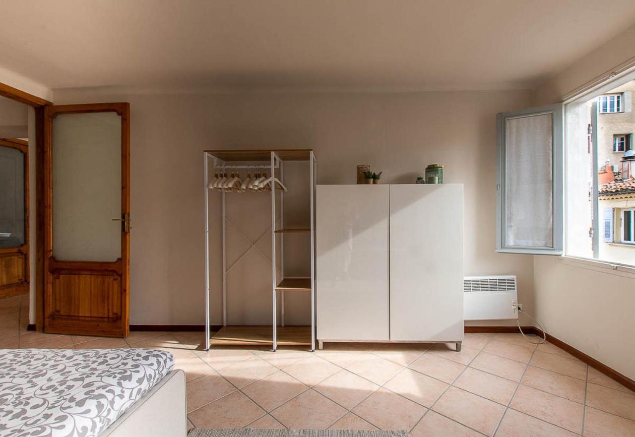 Superbe Appartement Dans Le Coeur De La Ville Antibes Zewnętrze zdjęcie